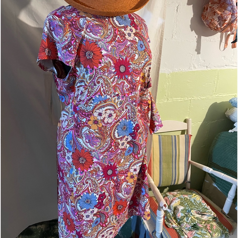 Talbots short sleeve side tie dress.  Super cute polyester type material